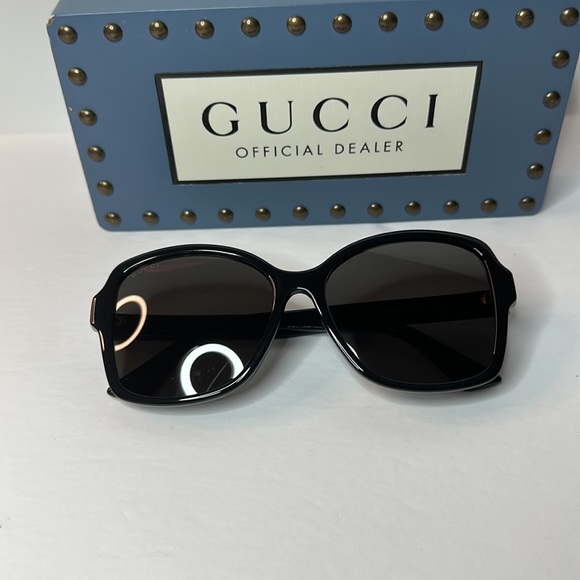 New Gucci Women's Gg0765SA 57mm Rectangle Sunglasses - Picture 10 of 16